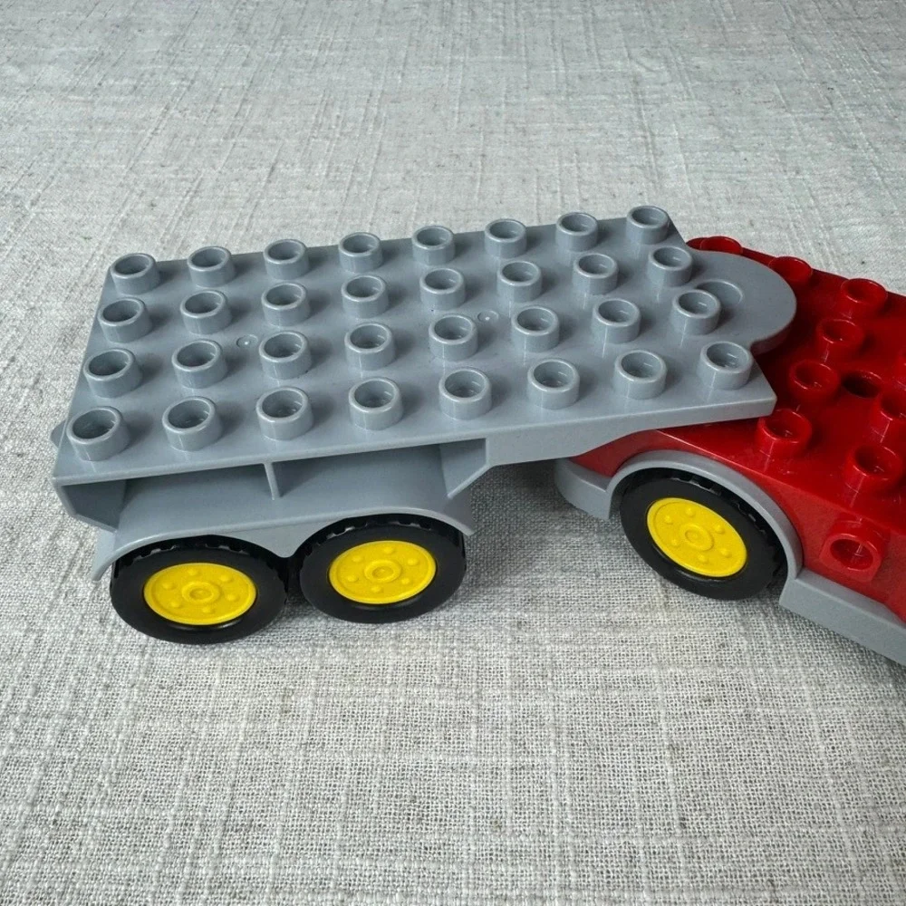 LEGO Duplo Spider-Man Semi Truck Kids Red Grey Excellent Marvel Toy Vehicle
